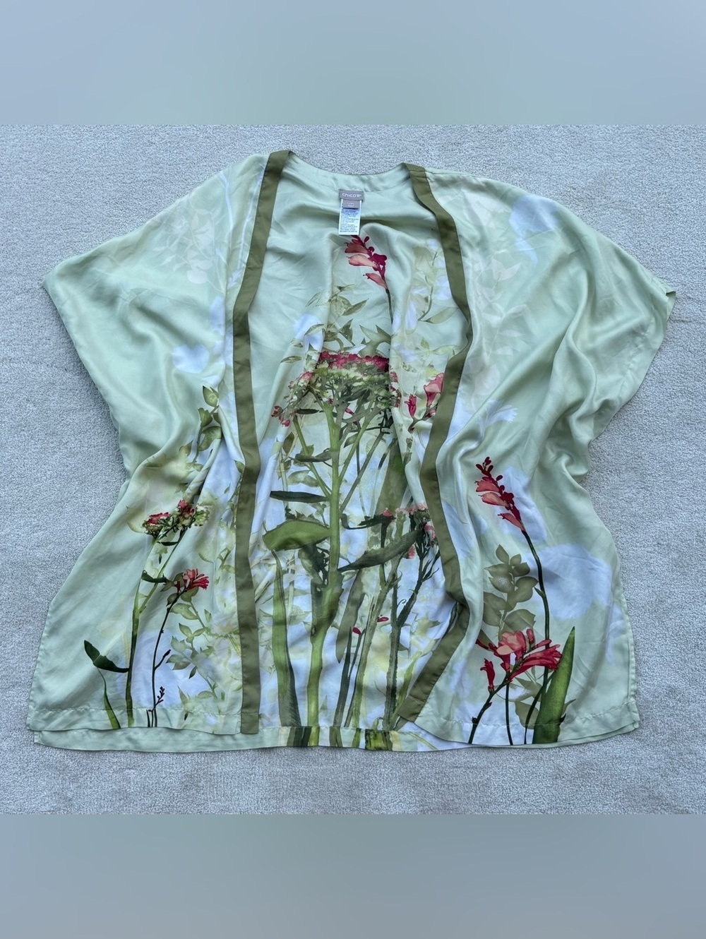 Chico's 100% Silk Green Floral Kimono with Pink Accents